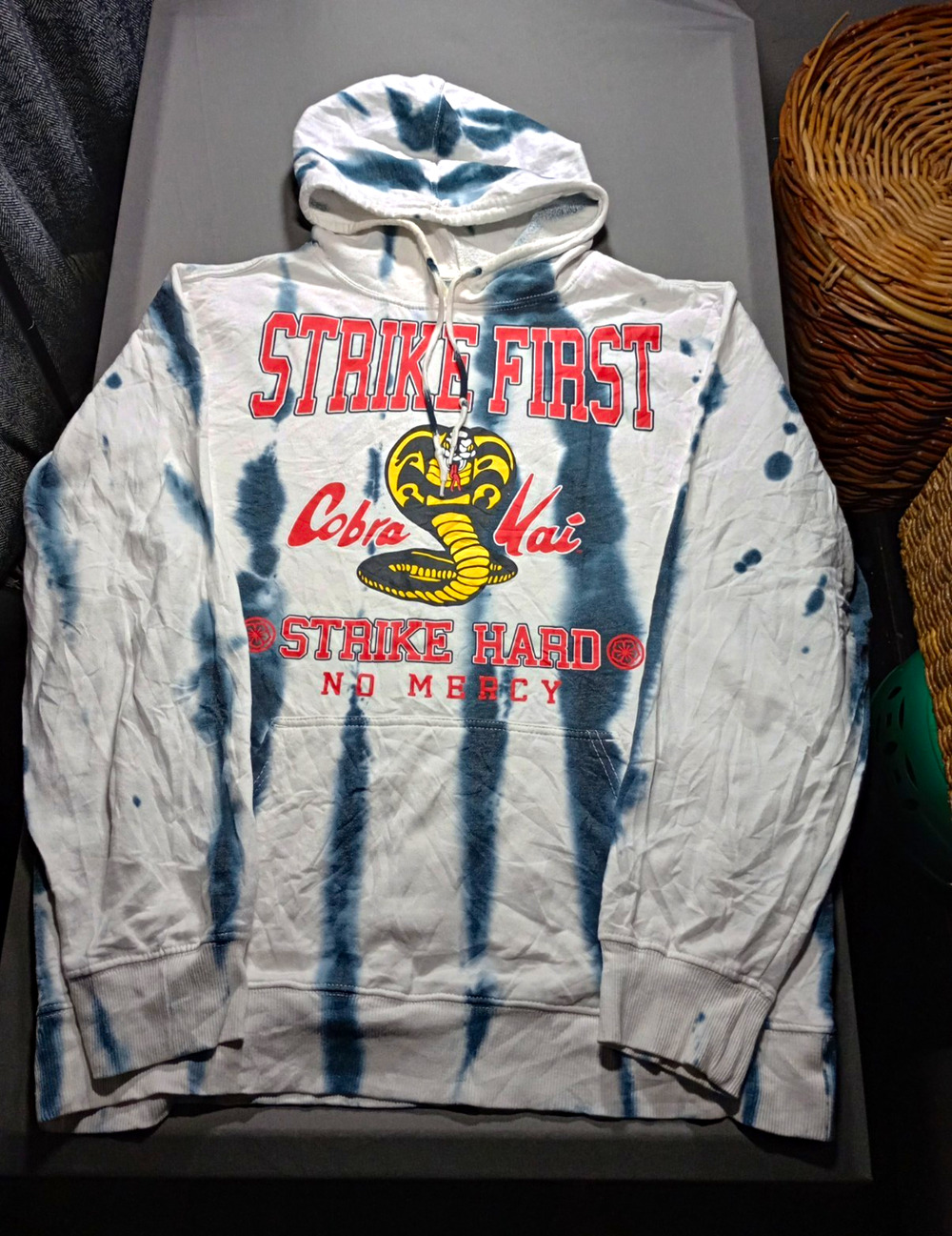Cobra Kai Strike First Tie-Dye Pullover Hoodie Men's Size L White Blue